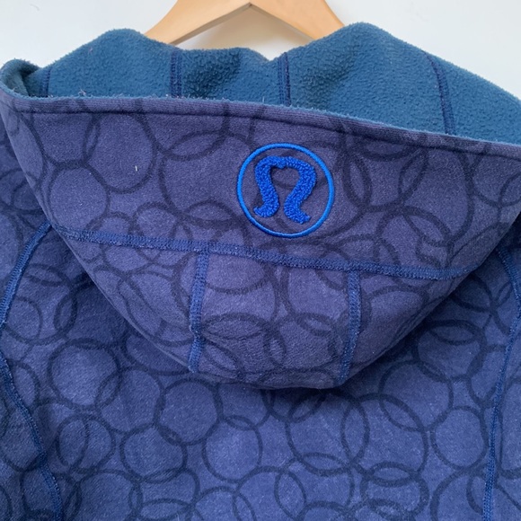 Lululemon Women’s Scuba Hoodie. size 6 - Picture 7 of 7